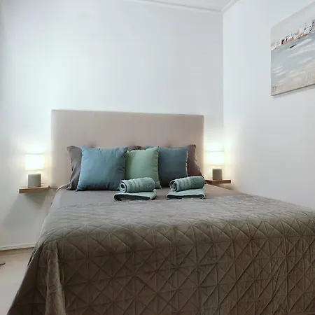 Semesterbostad Salinas Luxury Danuria